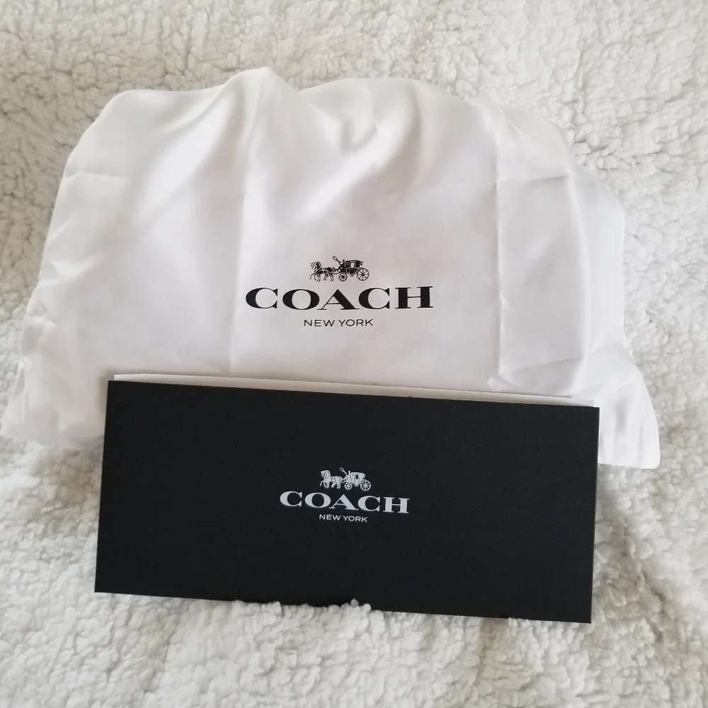 🎀NWT Authentic Disney X Coach Swinger Signature Textile Jacquard Mickey Mouse💖 - Picture 15 of 16